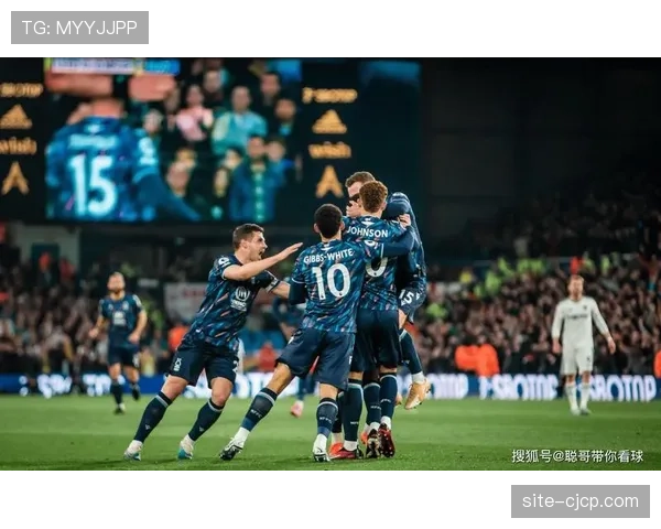 诺丁汉森林客场抢分成功，安德森世界波展现保级决心