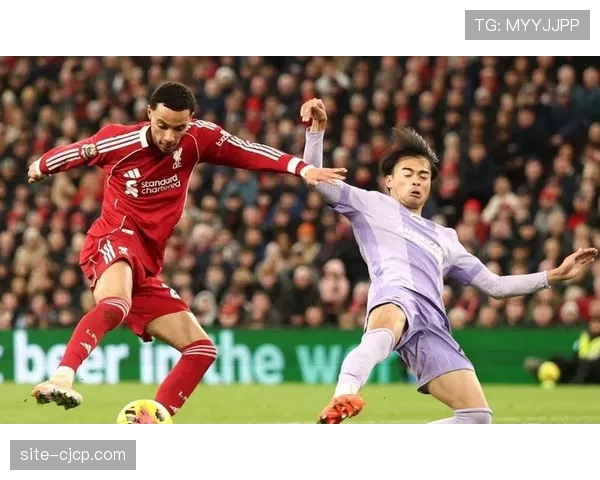 埃基蒂克髋关节挫伤缺阵，利物浦锋线轮换再受打击